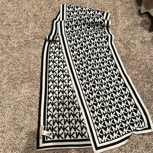 MICHAELS Michael Kors scarf